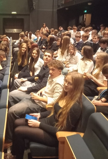 571350982_1939049056914059_1800761524600774121_n