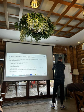 574119987_1939833220168976_1697251887949240595_n