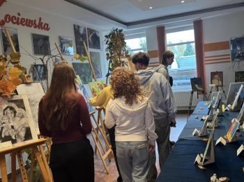 574061368_1941642399988058_8545440286636630491_n