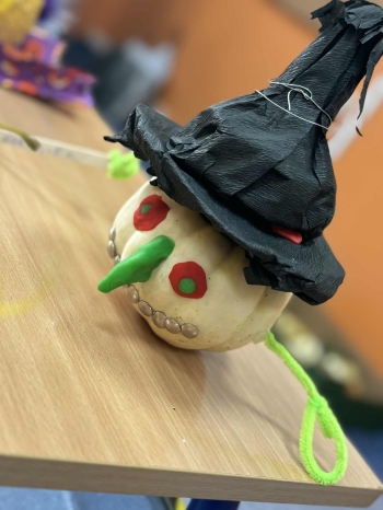 575624104_1943684089783889_245216857066837394_n