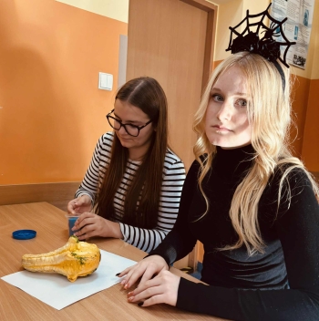 576132910_1943683639783934_5018288526663285184_n