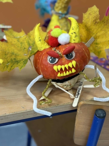 576374200_1943683989783899_789812969096276343_n