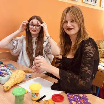 576469793_1943683726450592_844639329457856209_n