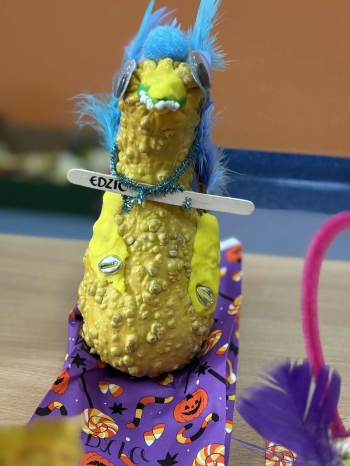 576526579_1943684106450554_1164240444127332704_n