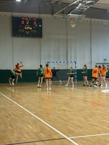 585144787_1956670068485291_5535507139525091468_n