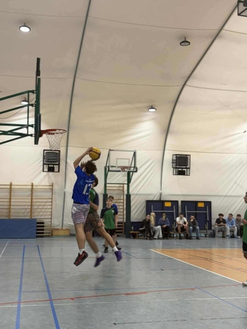 585350531_1956671745151790_5450236444635312107_n