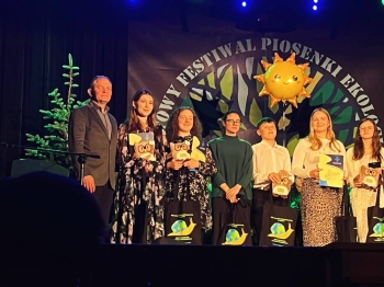 586596899_1964408554378109_7872295624301974453_n