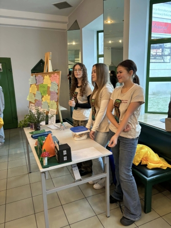 589541600_1964490177703280_1866748096833381680_n