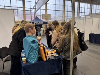 589224566_1965700957582202_453184718498649831_n