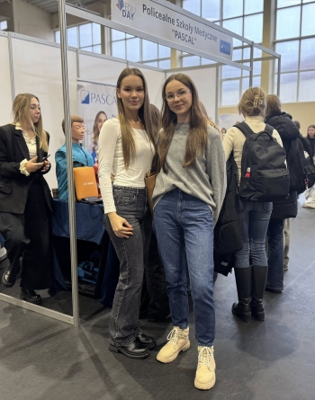 590899457_1965700797582218_618749274195358596_n