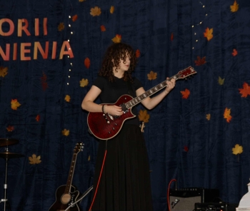 589512112_1967443160741315_812394529036572160_n