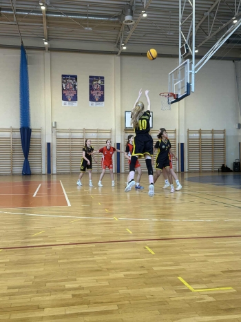 591413160_1966660244152940_134832349812735159_n