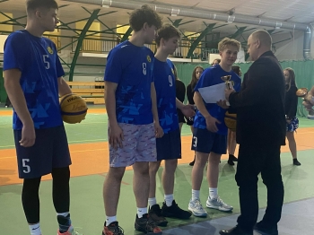 593301353_1972391906913107_3151831495642002730_n