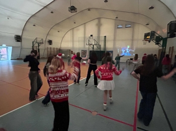 593573802_1972715976880700_4938212488778844576_n