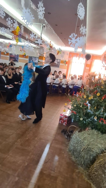 595993994_1975913223227642_1152408704153489815_n