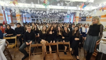 597827240_1975912996560998_134633385135291042_n