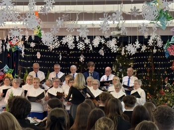 597871420_1975912026561095_5900414793559805379_n