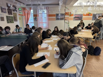 597704554_1978745196277778_4724491879472655_n