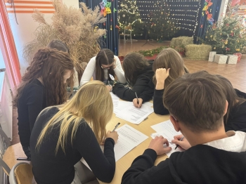 600142890_1978745239611107_3864963967571248100_n