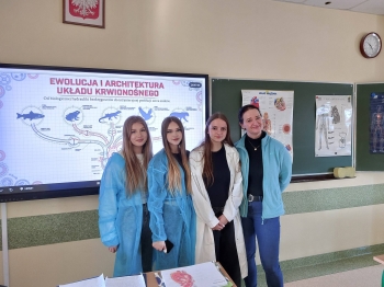 651879350_2062279921257638_7224419631882834197_n