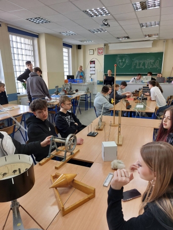 652596842_2062280051257625_2419270537123428701_n