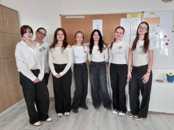 653465704_2062280237924273_6476781323209655016_n