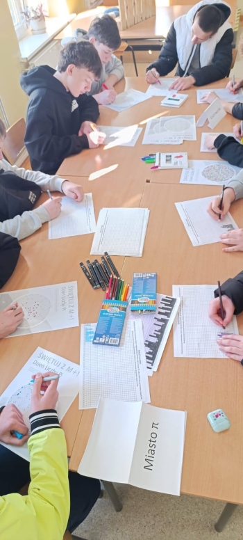 653698922_2062281194590844_813533247477705019_n