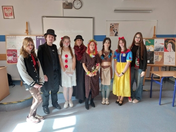 654228512_2062280877924209_8150746161922941363_n