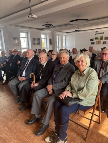 656931491_2067660584052905_1212426240259879583_n