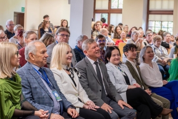 658130678_2072325730253057_8771321936463916507_n