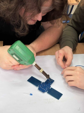 657225143_2069932470492383_1976750650608887331_n