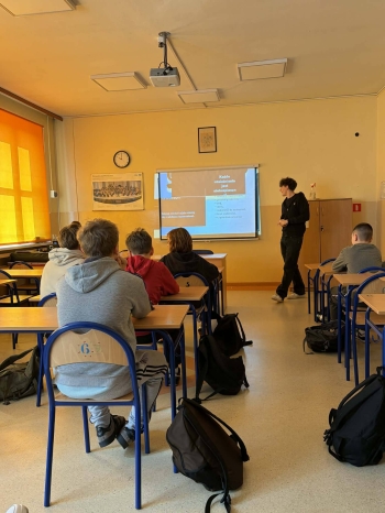 668959189_2080336009452029_4275143671153241171_n