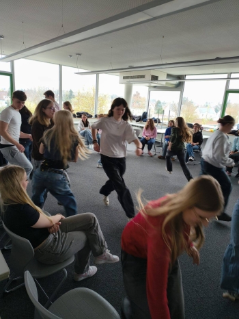 669531067_2084870798998550_7984480929629474086_n