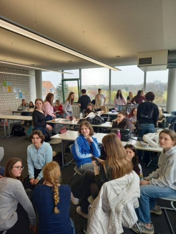 671830149_2084902018995428_3906536630699047983_n