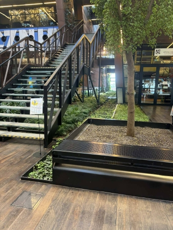 670162946_2081965752622388_3150461309358617589_n