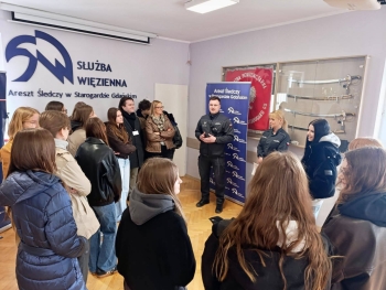 668600549_2080617439423886_1132624374719988182_n