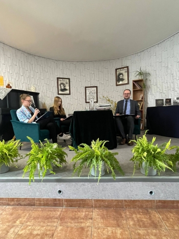 671641676_2085578325594464_5707905800272247150_n