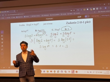 671625914_2085711475581149_1722881968823618978_n