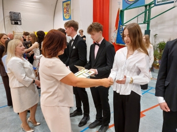 681395223_2098907657594864_6566275982173162735_n