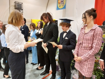 682981291_2098905790928384_5668536058235264622_n