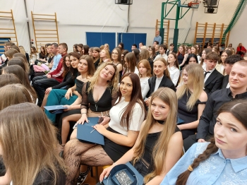 683403808_2098909380928025_860991088987466266_n