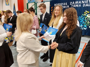 683605850_2098908367594793_514827344621606873_n