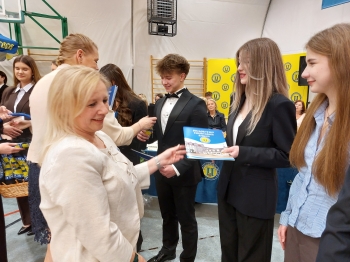 683751530_2098906857594944_2326451655795339213_n