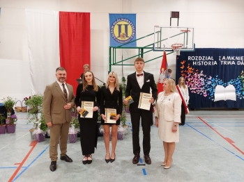 684294521_2098903120928651_2143931390710168143_n