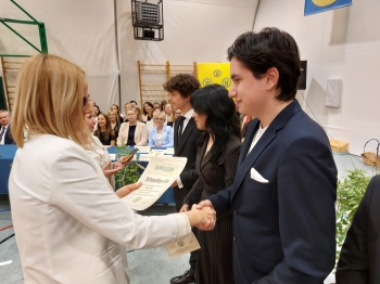 684400742_2098904367595193_5523534695982144044_n