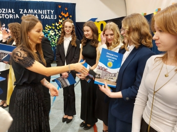 684591428_2098907214261575_2198816698985498464_n