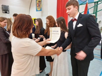 684702152_2098910487594581_2539342610841556238_n