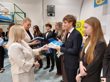 685019994_2098905304261766_6441033943288643924_n