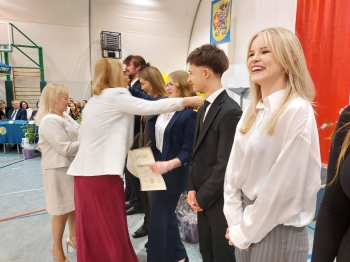 685101127_2098903147595315_2369302117755081892_n