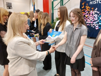 685317164_2098909880927975_1704898027403255154_n